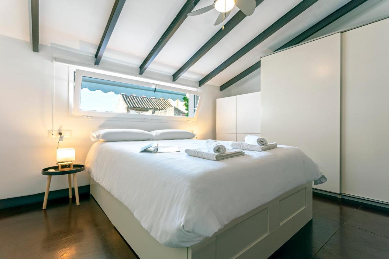 Livemalaga Cervantes Attic & Terrace ภายนอก รูปภาพ